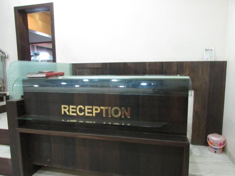 Fabhotel Skylark Inn Насик Экстерьер фото