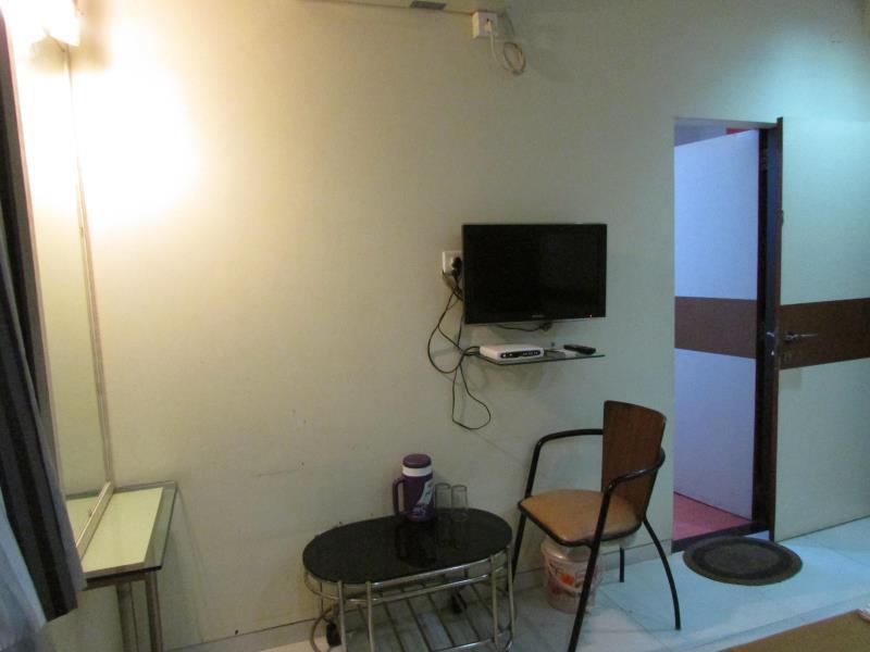 Fabhotel Skylark Inn Насик Экстерьер фото